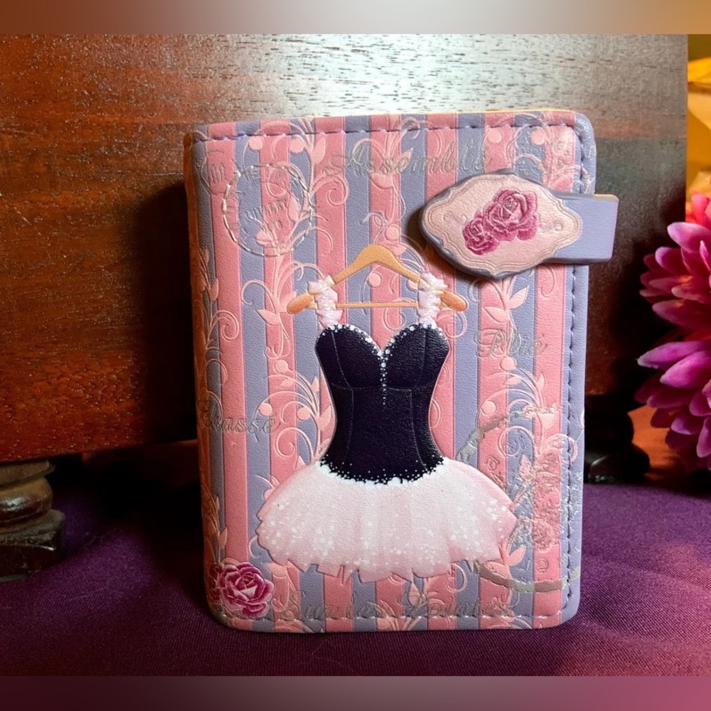 Woman’s Wallet Small : Ballerina